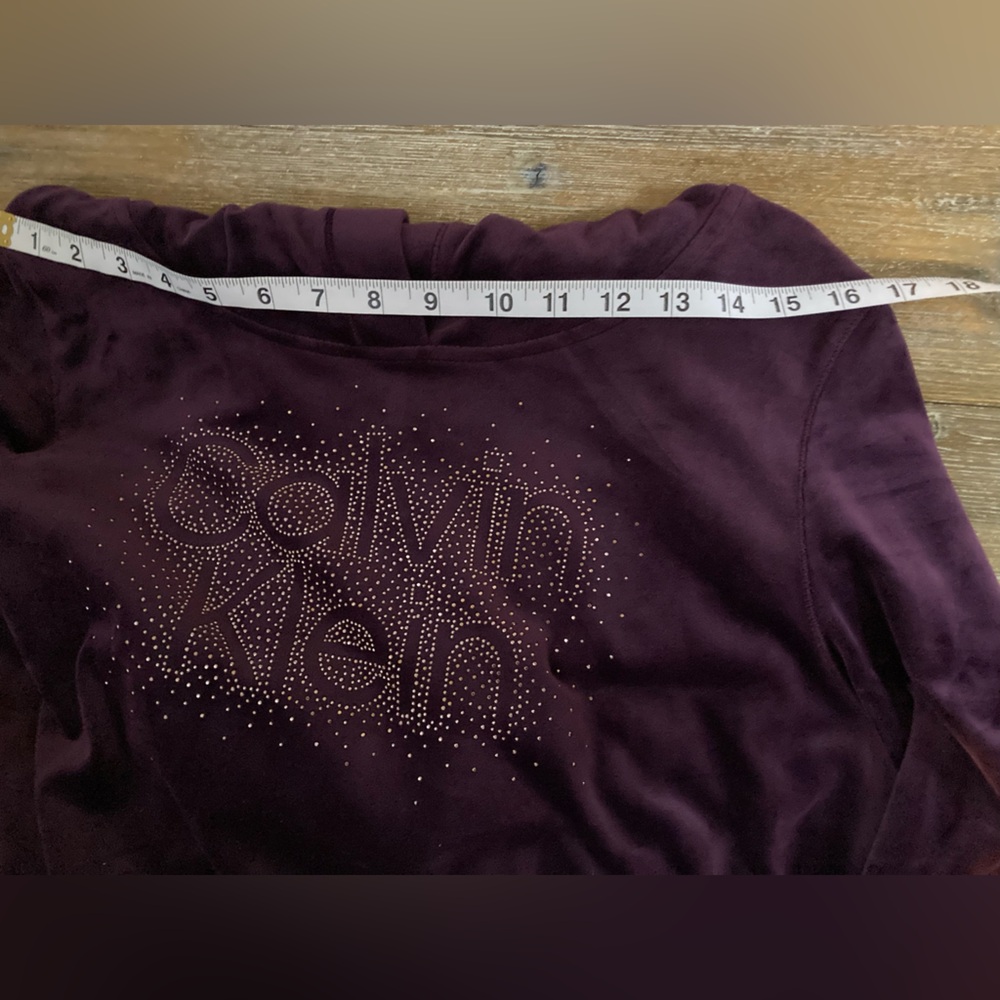 Calvin Klein Purple Hoodie with Gold Accents tshirt sweater - Picture 7 of 12
